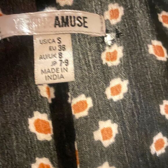 Amuse Society | COASTAL ESCAPE
Black Gauze Wrap Lined Romper
Shorts Women Size S - Picture 3 of 4